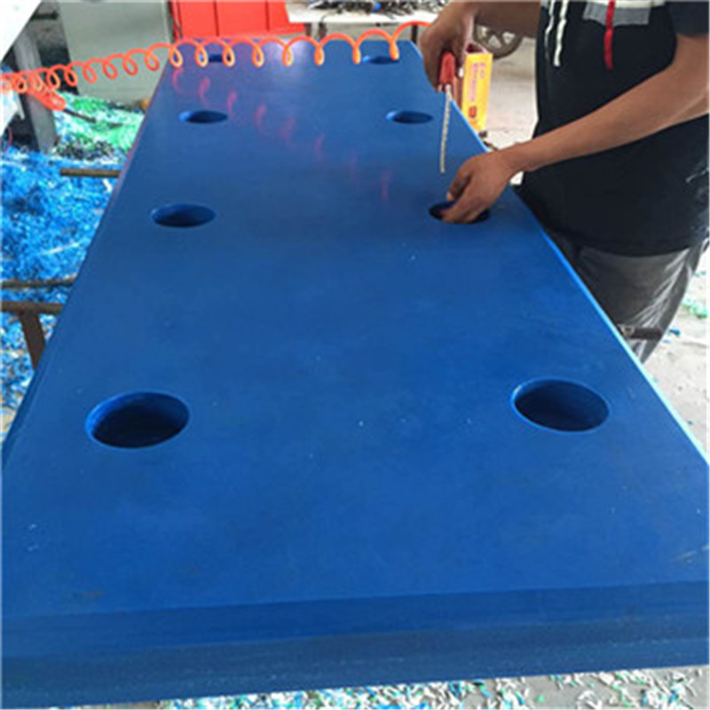 多種規(guī)格碼頭護舷板質(zhì)價廉