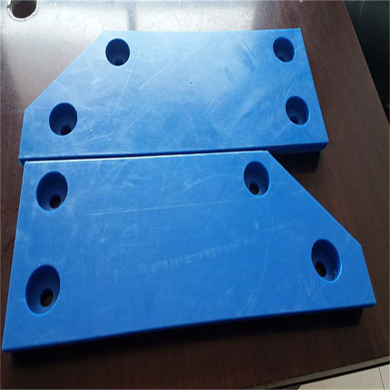 承受沖擊港口護舷貼面板價格