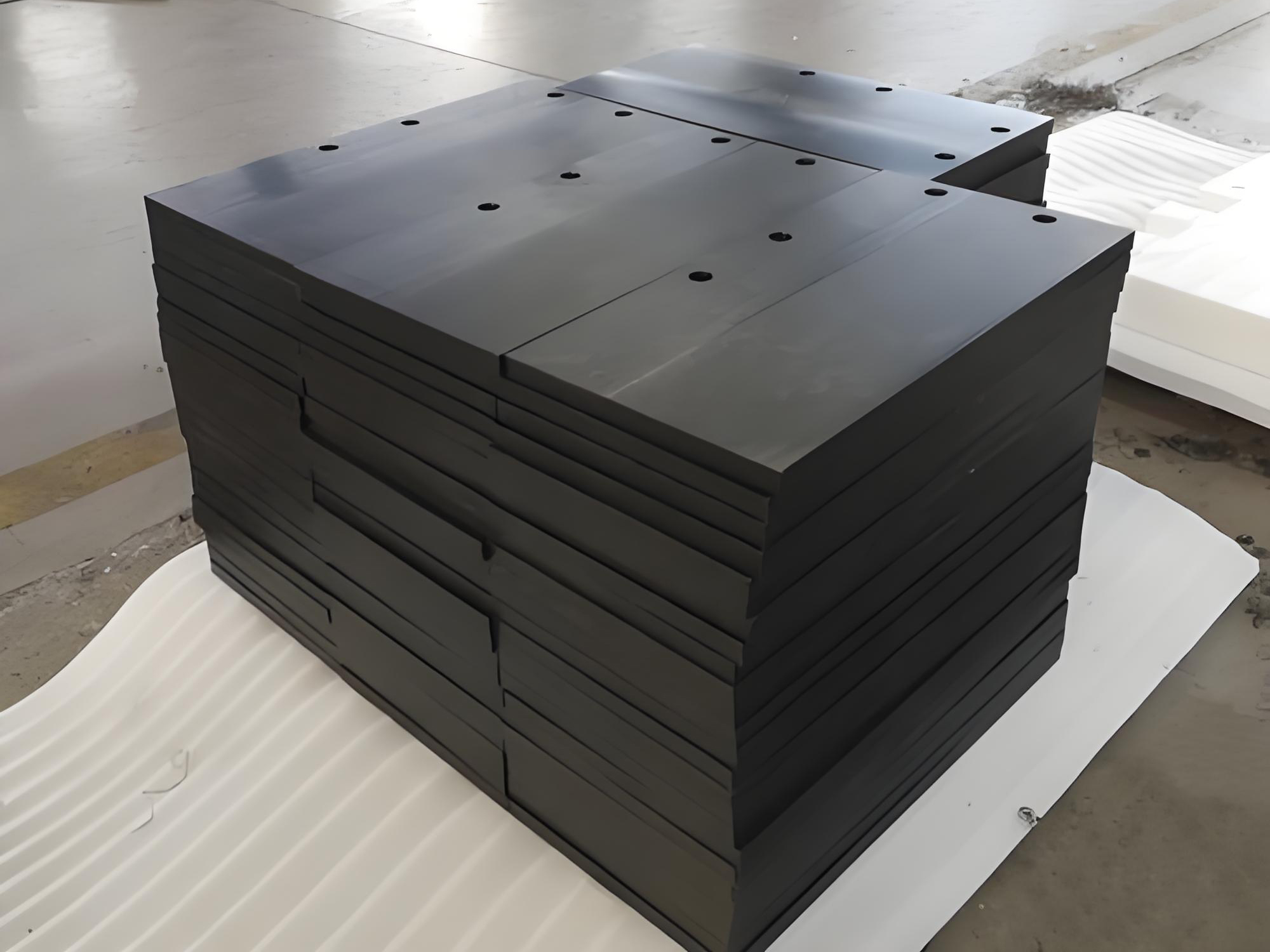 耐磨煤倉襯板來圖定做